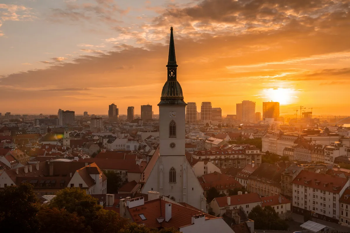 Tanie loty do Bratysława — od 130 zł w obie strony